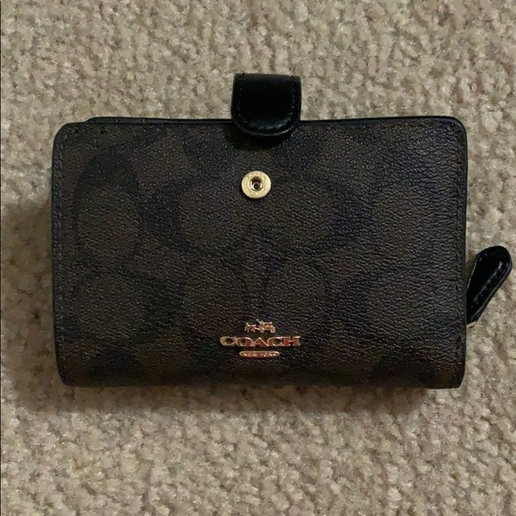 Coach Handbags - Coach Wallet